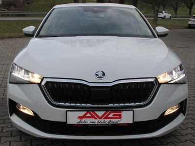 Skoda Scala TSI 110PS AMBITION Kamera ALU Sunset Smart Link Licvhtsensor