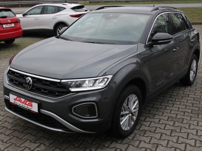 VW T-ROC 2.0 TDI 116PS LIFE LED Navigation on demand Adaptiv Tempomat